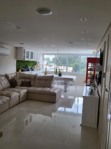 Apartamento aclimação frente parque