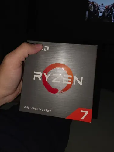 Processador Ryzen 7 5700g - 8/16 ( gráfico integrado)