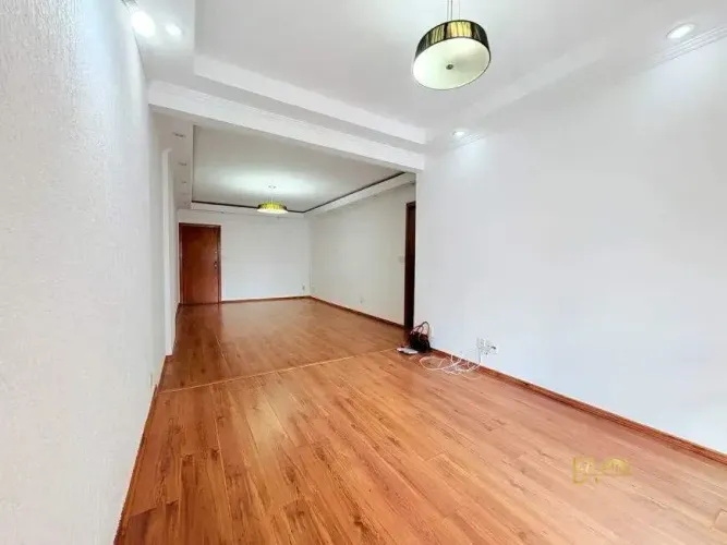 Apartamento à venda na Aparecida em Santos