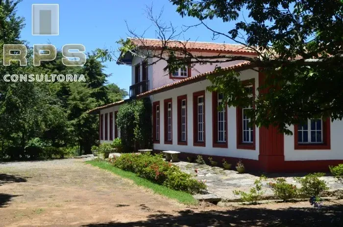 Sitio na Serra da Mantiqueira em Camanducaia-MG