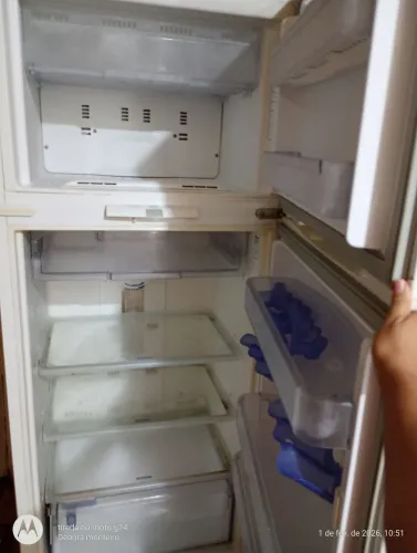 Geladeira ótimo top perfeito 