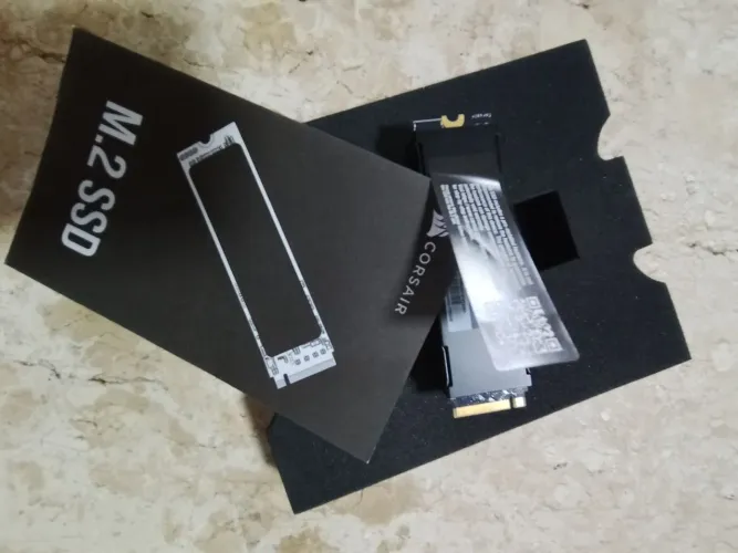SSD CORSAIR MP 600