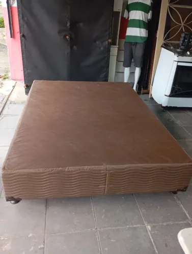 Cama box casal somente a base 