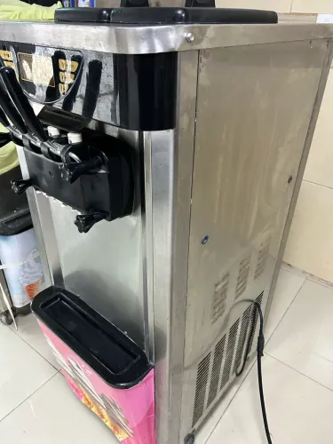 Vendo máquina de sorvete