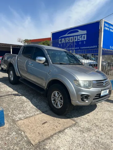 Mitsubishi L200 Triton HPE 3.2 CD TB Int.diesel AUT 2015