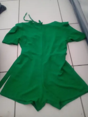 Macacão verde verão