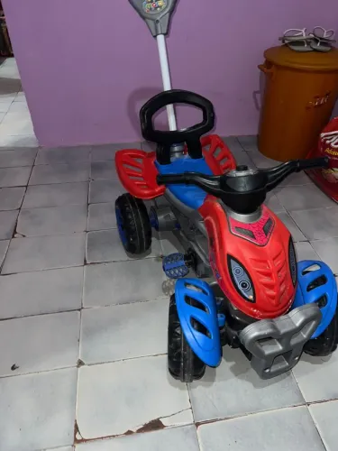 Carrinho de criança auto móvel