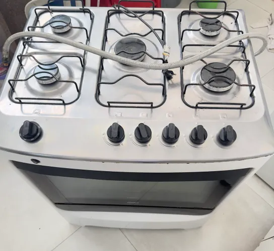 Consul Fogão Consul 5 Bocas CFS5NAB com Mesa de Inox e Acendimento Automático