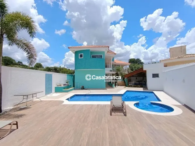Casa para alugar com 03 suítes no Condomínio Saint Claire em Sorocaba/SP.