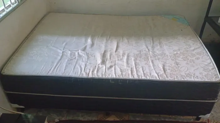Cama box casal conjugado colchão colchão mola ensacada bem confortável 