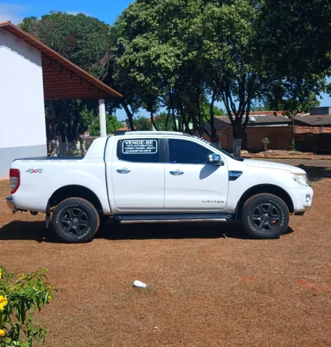 Ford Ranger Limited 3.2 20V 4X4 CD Aut. Dies. 2013