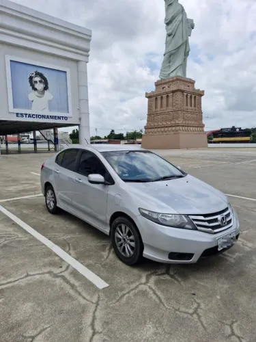 Honda City Sedan LX 1.5 Flex 16V 4P Aut. 2013