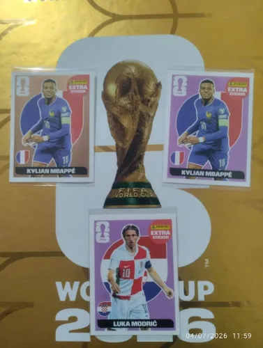 Figurinhas Mbappe e Luka Modric Legend 130$ as 3 juntas