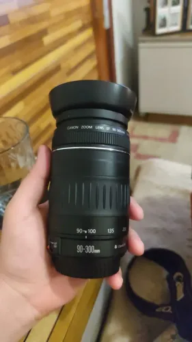 Canon Zoom Lens EF 90-300mm f/4.5-5.6