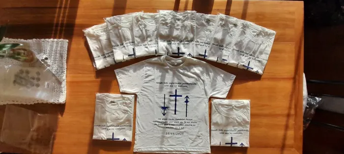 Uniformes Profissionais | Camisetas e Calças para Empresas e Eventos.