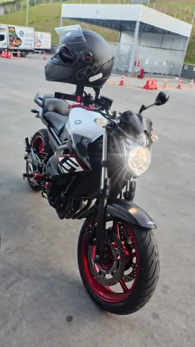 XJ6 2015 
