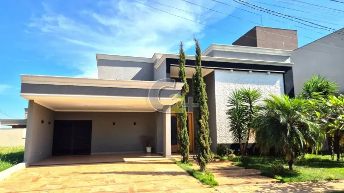 CASA CONDOMINIO DAMHA VI- 3 SUITES 1 MASTER 6 VAGAS - PISCINA AQUECIDA