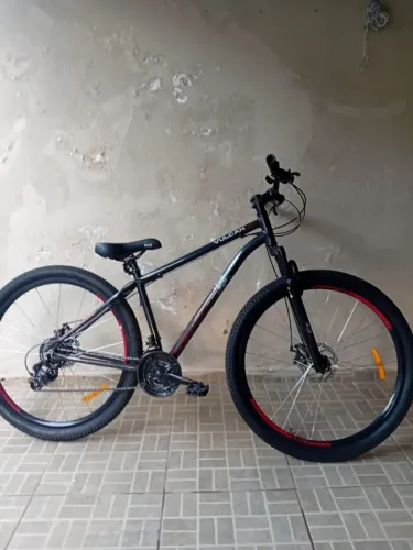 VENDE-SE caloi aro 29 (usada)