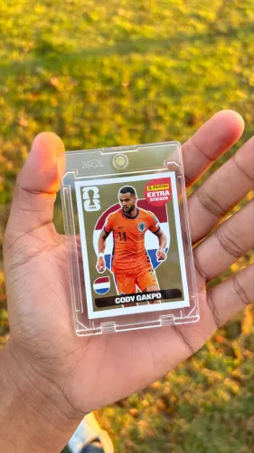 Cody Gakpo Gold Extra Sticker Panini Copa do Mundo 2026
