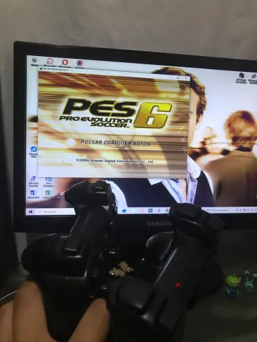 Pc completo com 2 controles game 
