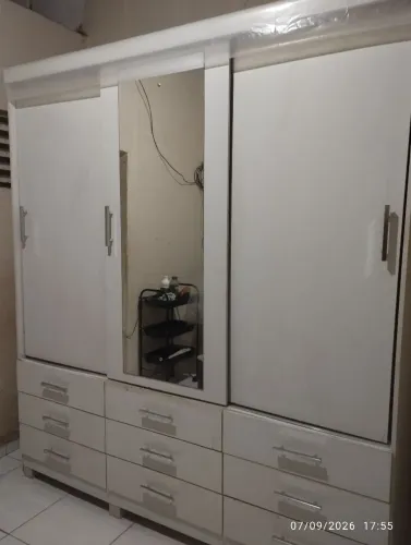 Guarda roupa de casal