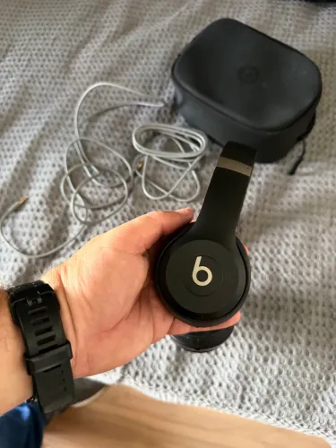 Fone Beats Solo 3 HD pouquíssimo uso