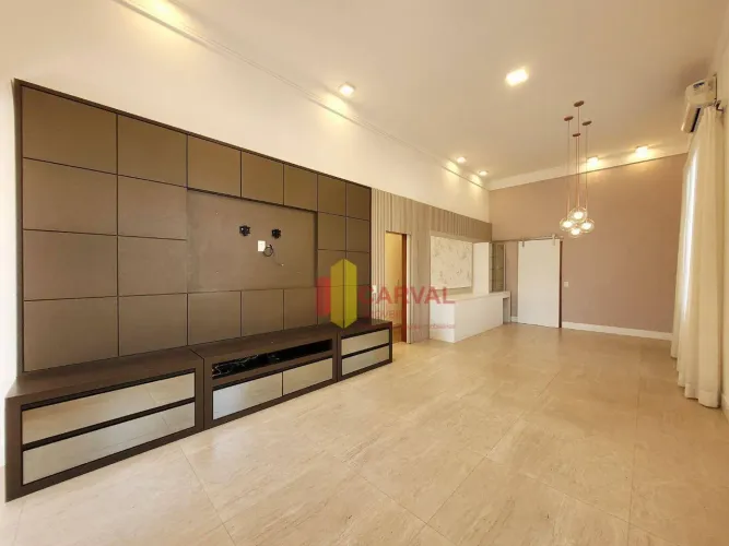 Casa com 3 dormitórios para alugar, 193 m² por R$ 9.570,49/mês - Vila Jorge Zambon - Jagua