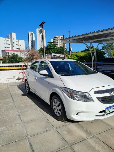 Chevrolet Onix JOY Hatch 1.0 8V Flex Mec. 4P 2018