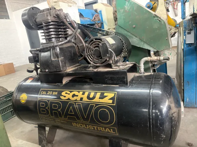 Compressor de ar 20 pés schulz