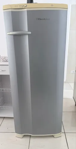 Geladeira Electrolux