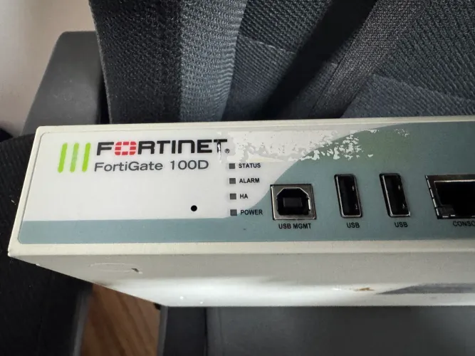Fortinet Fortigate 100D (leia)