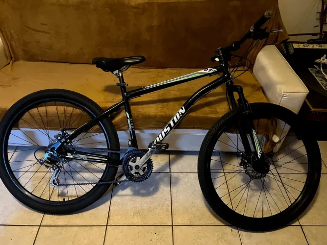 Bicicleta em ótimo estado