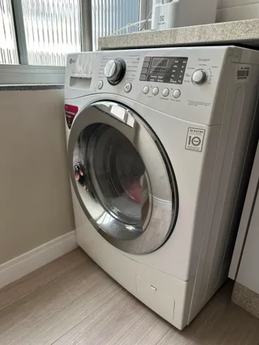 Maquina Lava e Seca LG Inverter DirectDrive 8.5