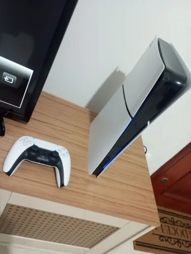 Ps5 digital 1tb semi novo