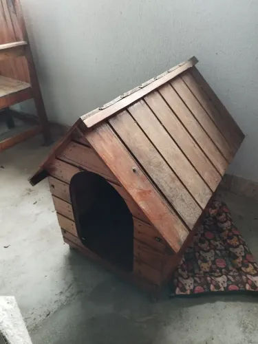 casinha de cachorro de madeira