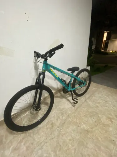 Bike viking tuff 30 seminova 