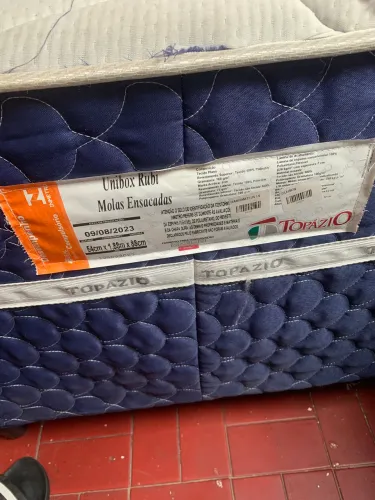 Vendo cama unibox solteiro