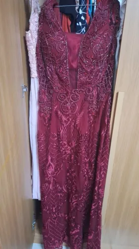 Vestido de festa Vermelho Bordô