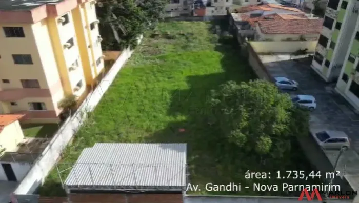 Terreno em Nova Parnamirim, plano, murado, lado da sombra, boa localização, 1.735m².