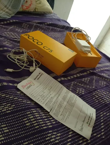 Vendo celular ? Poço c75