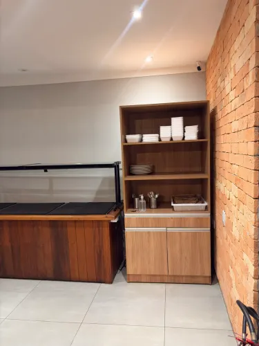 Kit mesa de buffet + pista fria
