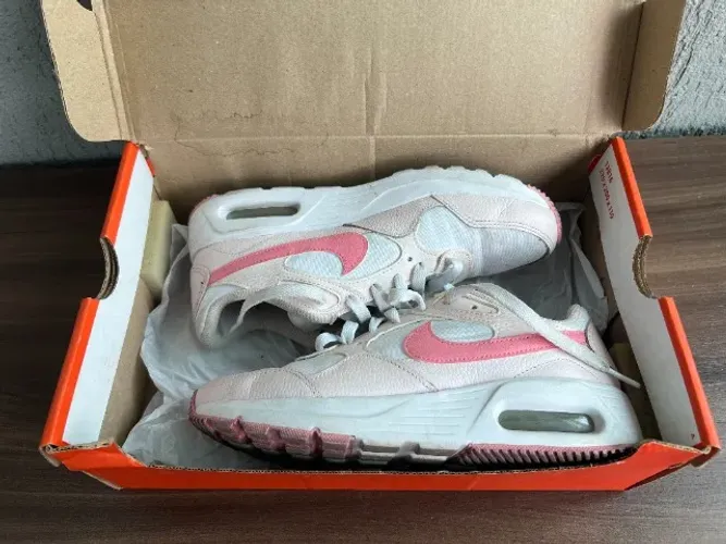 Tênis Nike Air Max SC - Branco e Rosa - Tam 36