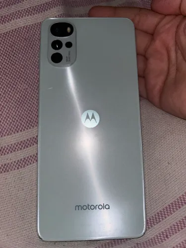 Smartphone Motorola Moto G22 128GB Verde 4G 4GB RAM Tela 6,5" Câm. Quádrupla + Selfie 16MP