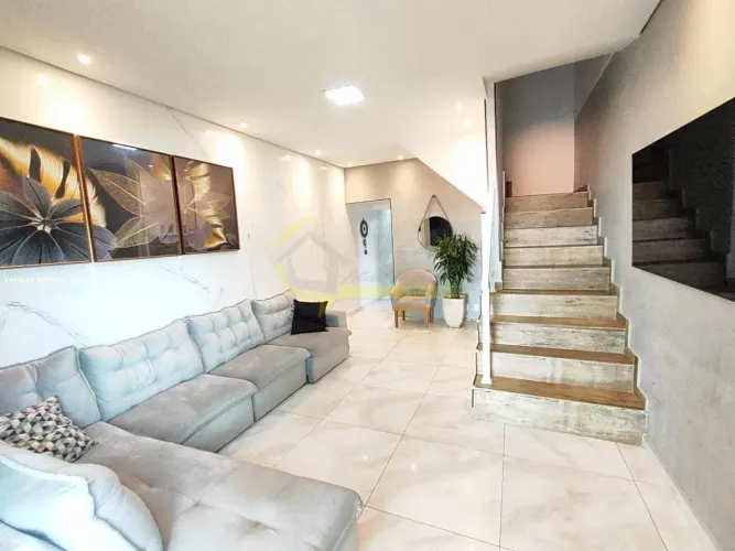 Casa para Venda em Mogi das Cruzes, Vila Lavínia, 3 dormitórios, 2 banheiros, 1 vaga