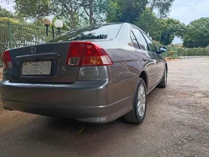 Honda Civic Sedan Lx/lxl 1.7 16V 115cv Aut. 4P 2004