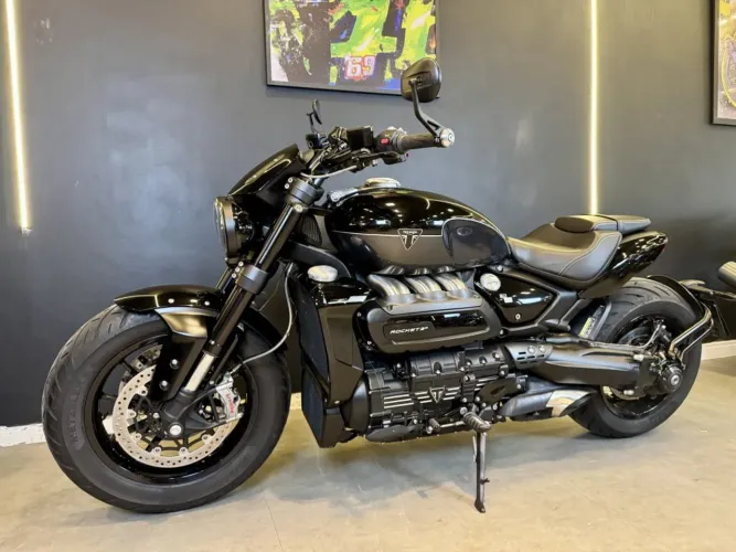 Triumph Rocket III R 2500cc