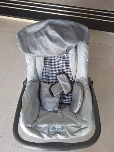 Bebê conforto Burigotto