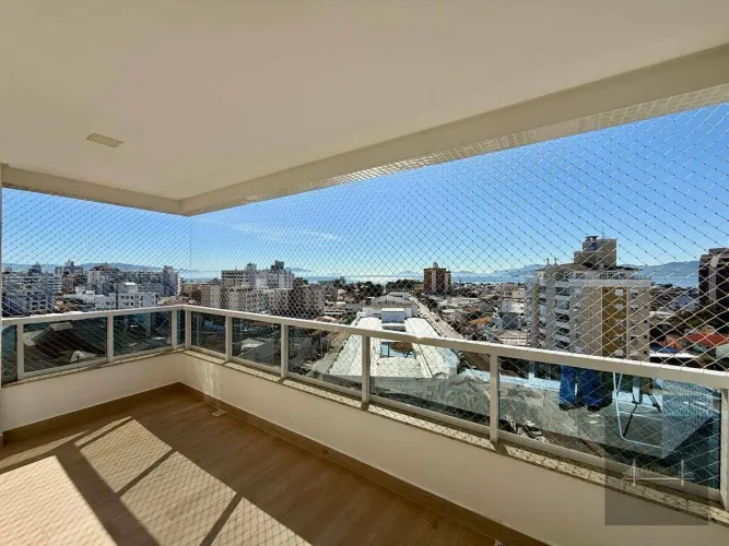 Apartamento com 3 dormitórios à venda, 125 m² por R$ 1.980.000 - Balneário - Florianópolis