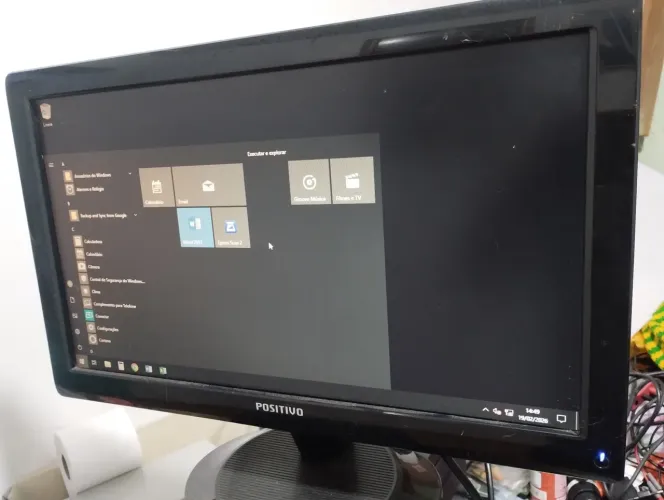 Monitor 19 Positivo