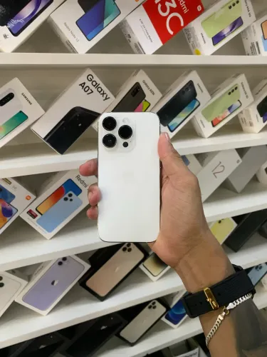 IPHONE 14 PRO